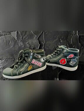 Steve Madden "Cindy" Hi-Top Sneakers  7.5 | Zip Sneakers w/Patches Army Green